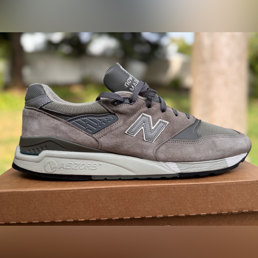 New Balance 998